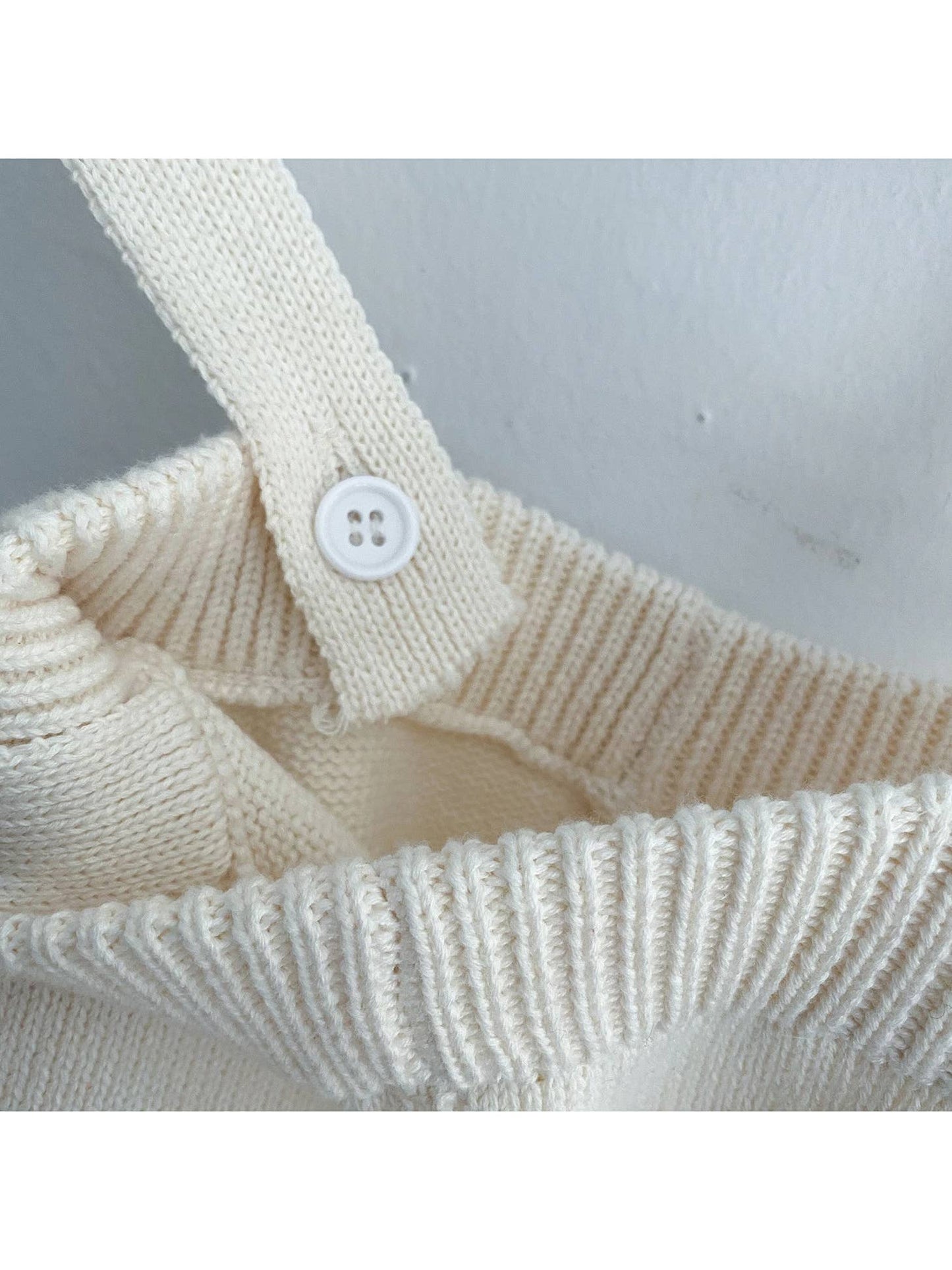 Strick Hose mit Hosenträgern, Annie & Charles® - Kidskram.ch