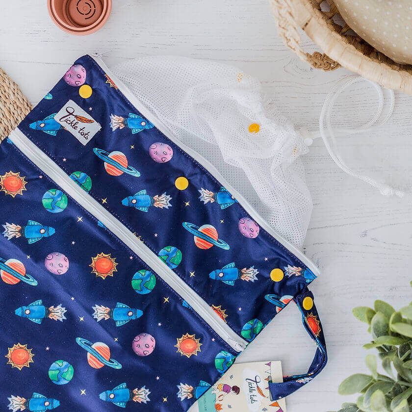 Wetbag mit 2 Fächern von Tickle Tots - Kidskram.ch