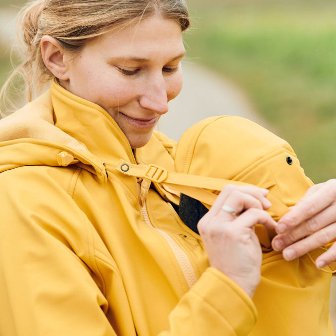 Mamalila Softshell Tragejacke 4in1, Allround - Kidskram.ch